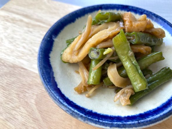 フーロー豆とちくわ、えのきの炒め煮